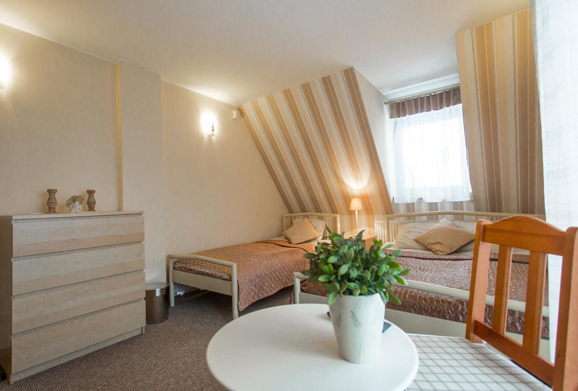 U Kruka Bed and Breakfast Groń Eksteriør billede